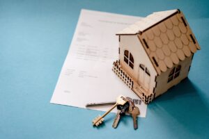 Mieszkanie na Start i Bezpieczny Kredyt 2% – porównanie programów